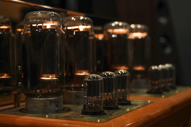 A Guide to Amplifiers